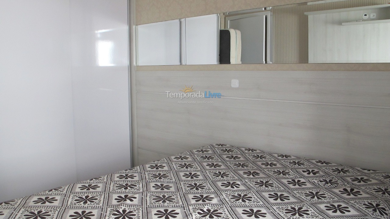 Apartment for vacation rental in Itapema (Meia Praia)