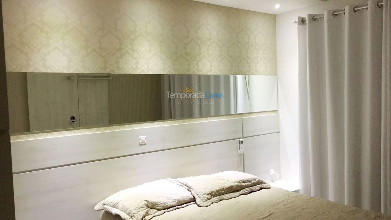 Apartment for vacation rental in Itapema (Meia Praia)