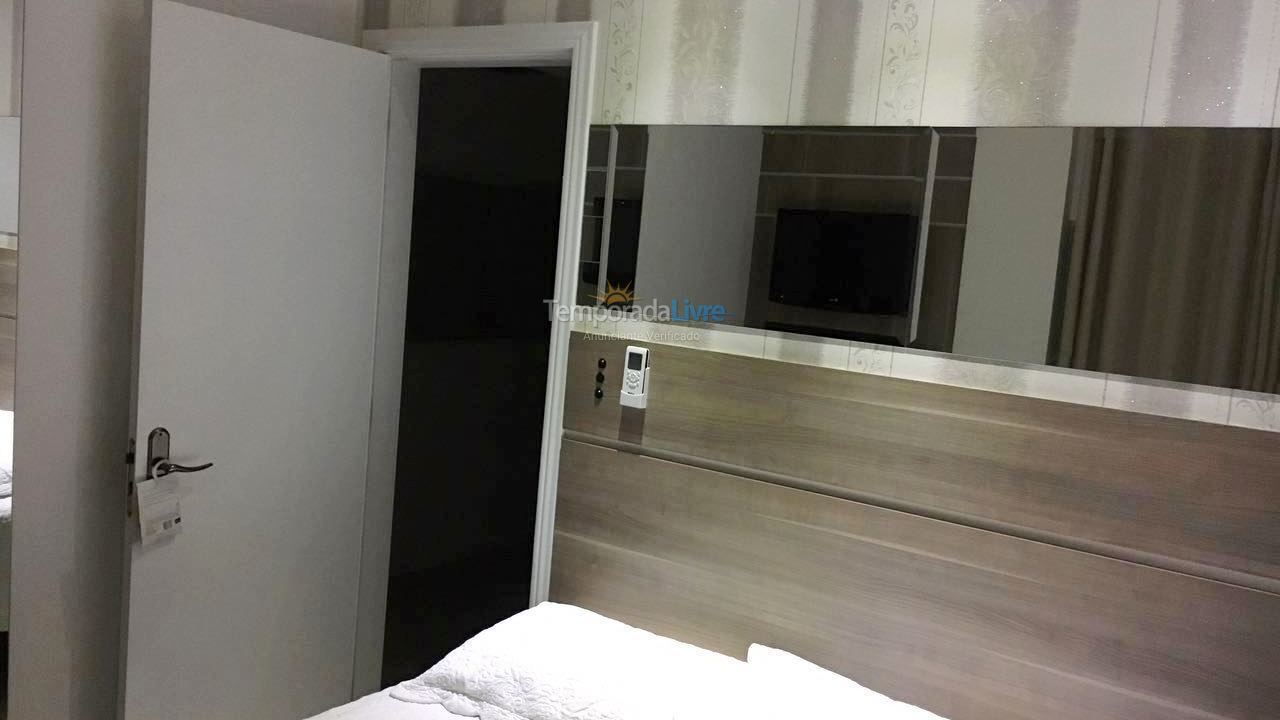 Apartment for vacation rental in Itapema (Meia Praia)