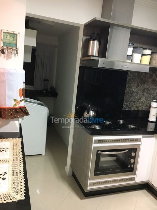 Apartment for vacation rental in Itapema (Meia Praia)