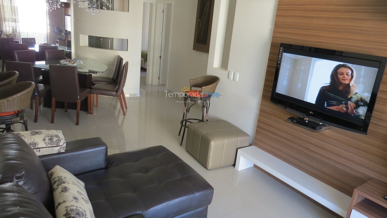 Apartamento para aluguel de temporada em Bombinhas (Praia de Bombas)