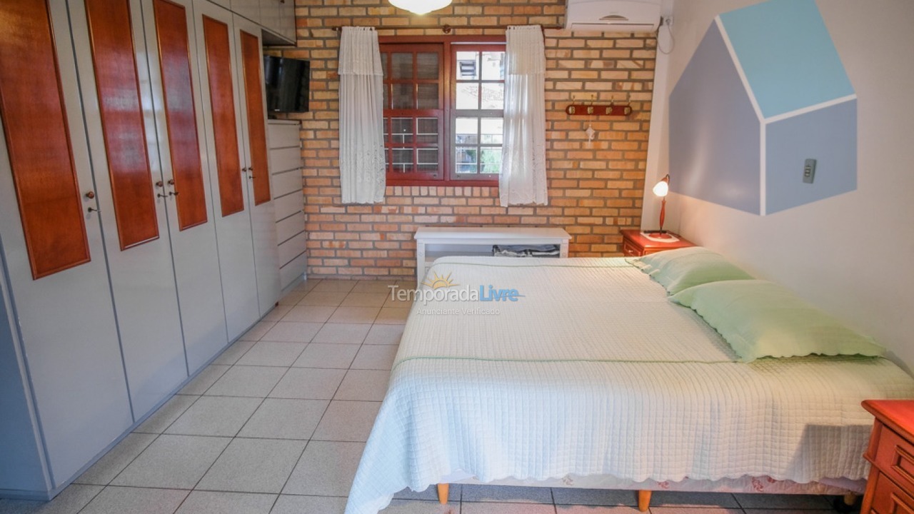 Casa para alquiler de vacaciones em Florianópolis (Cachoeira do Bom Jesus)
