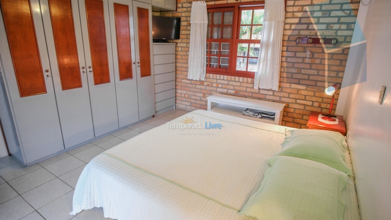 Casa para alquiler de vacaciones em Florianópolis (Cachoeira do Bom Jesus)