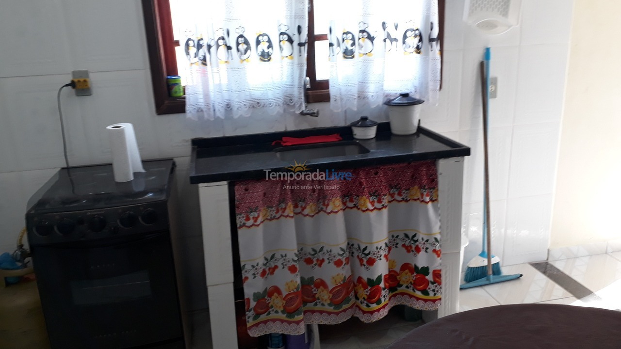 Casa para aluguel de temporada em Itanhaém (Balneário Gaivotas)