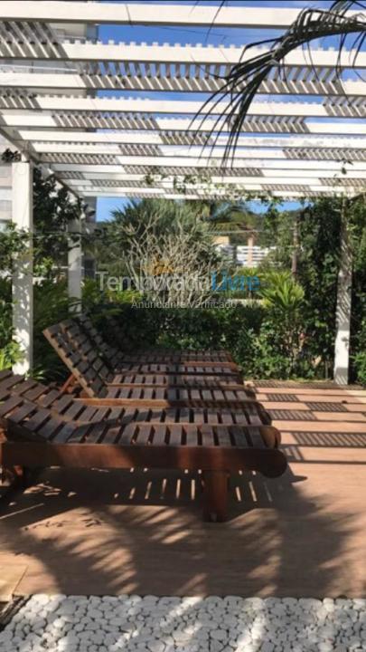 Apartamento para aluguel de temporada em Bertioga (Riviera de São Lourenço)