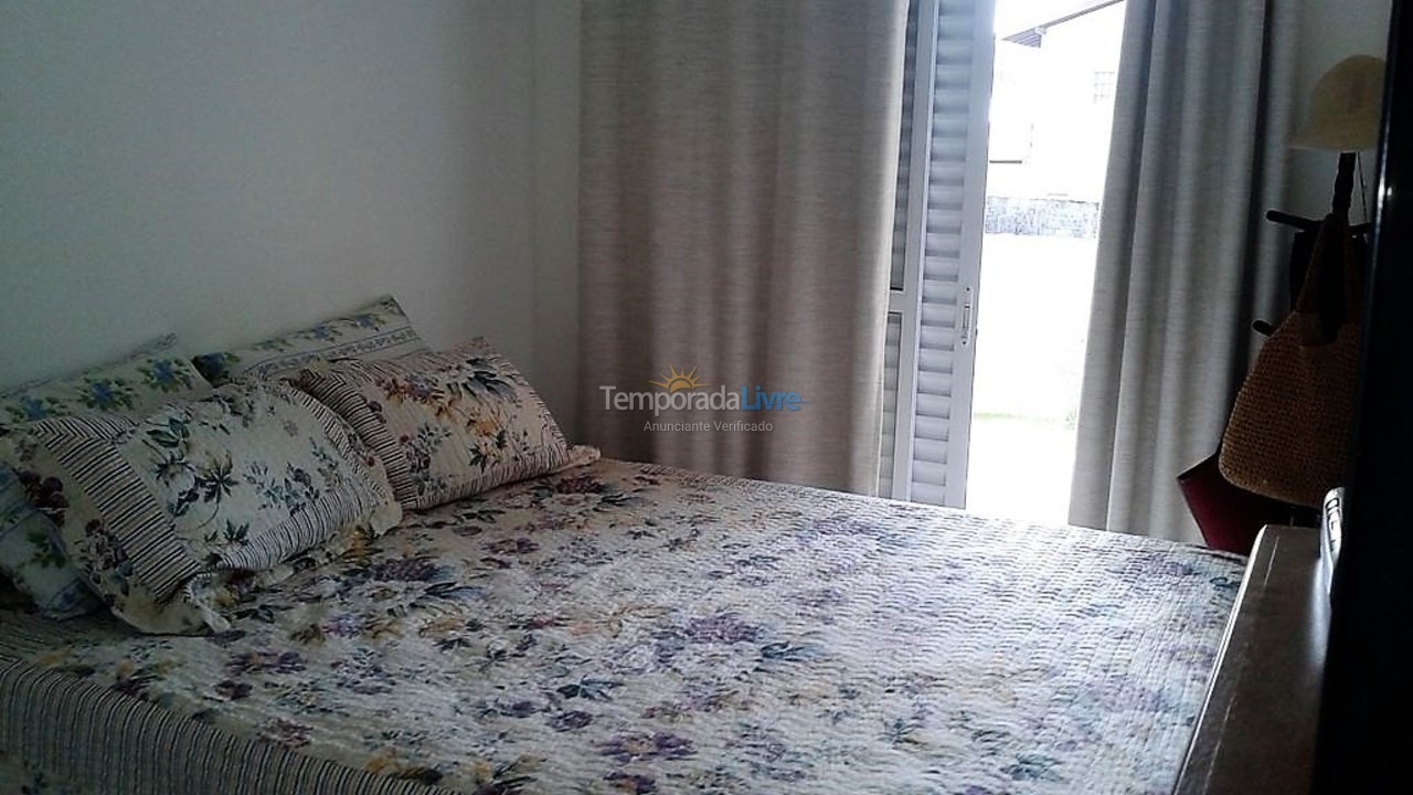 Apartment for vacation rental in Bertioga (Praia do Indaiá)