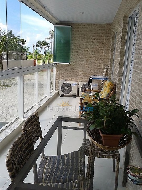 Apartment for vacation rental in Bertioga (Praia do Indaiá)