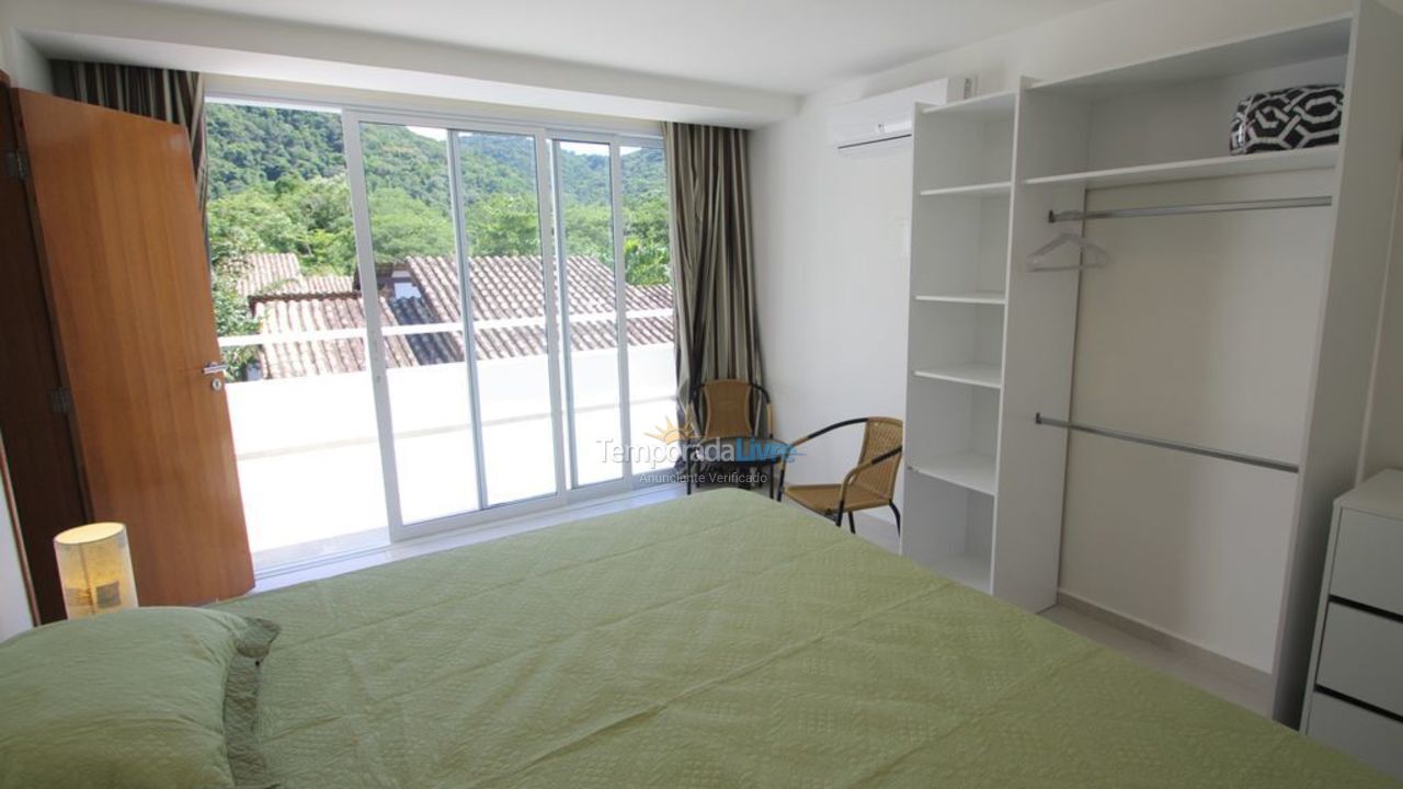 Casa para aluguel de temporada em São Sebastião (Juquehy)