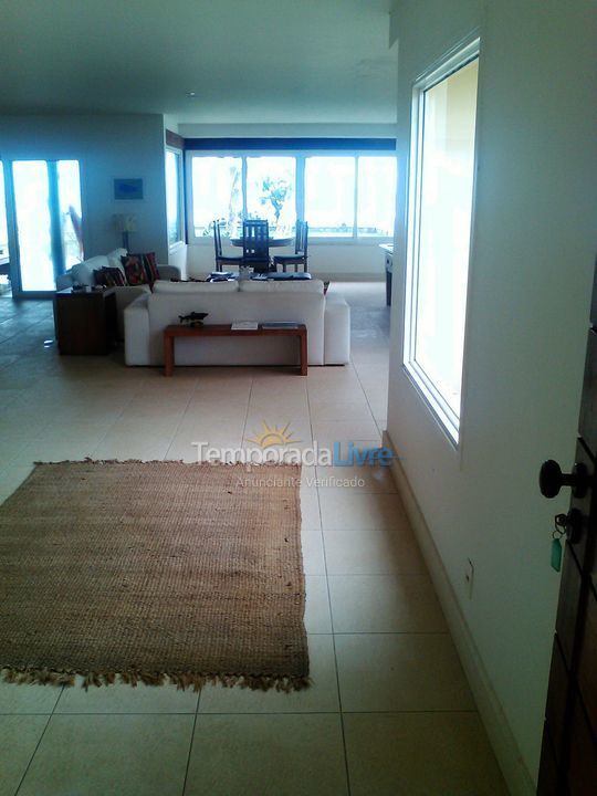 Casa para alquiler de vacaciones em Armação dos Búzios (Geribá)