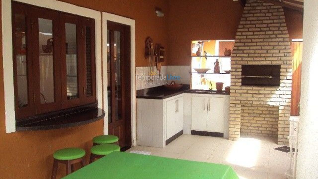 House for vacation rental in Camaçari (Praia de Guarajuba)