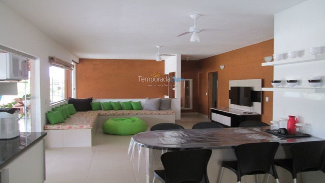 Casa para alquiler de vacaciones em Camaçari (Praia de Guarajuba)