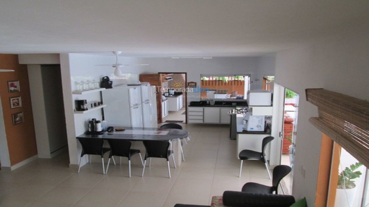 Casa para alquiler de vacaciones em Camaçari (Praia de Guarajuba)