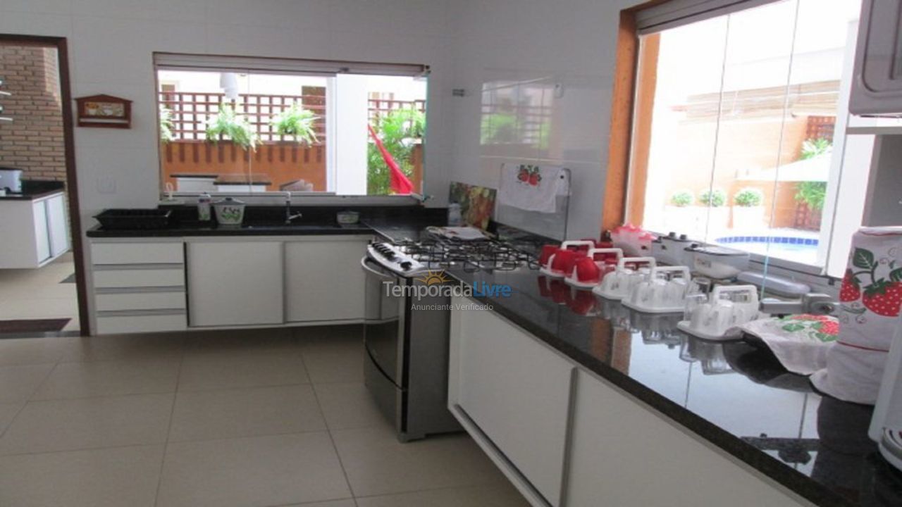 Casa para alquiler de vacaciones em Camaçari (Praia de Guarajuba)