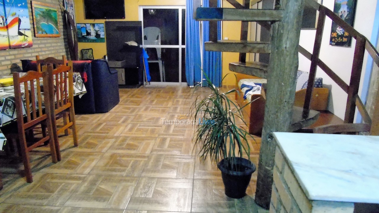 Apartment for vacation rental in Bombinhas (Praia de Quatro Ilhas)