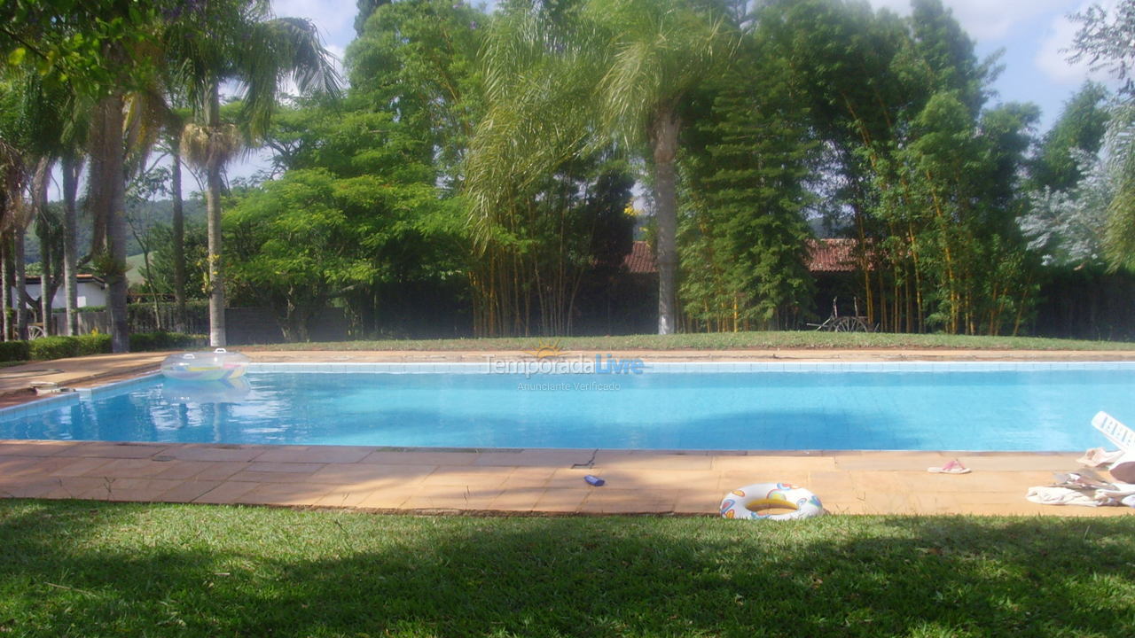 Chácara / sítio para aluguel de temporada em Ibiúna (Bairro da Ressaca)
