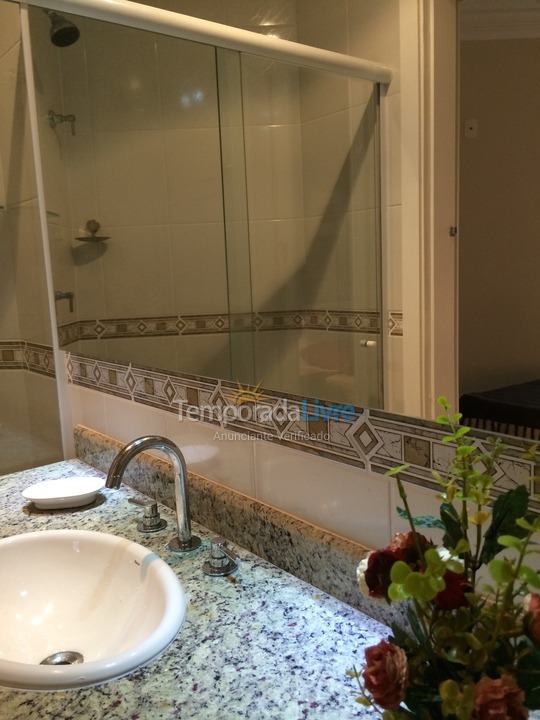 Apartamento para aluguel de temporada em Bertioga (Riviera de São Lourenço)