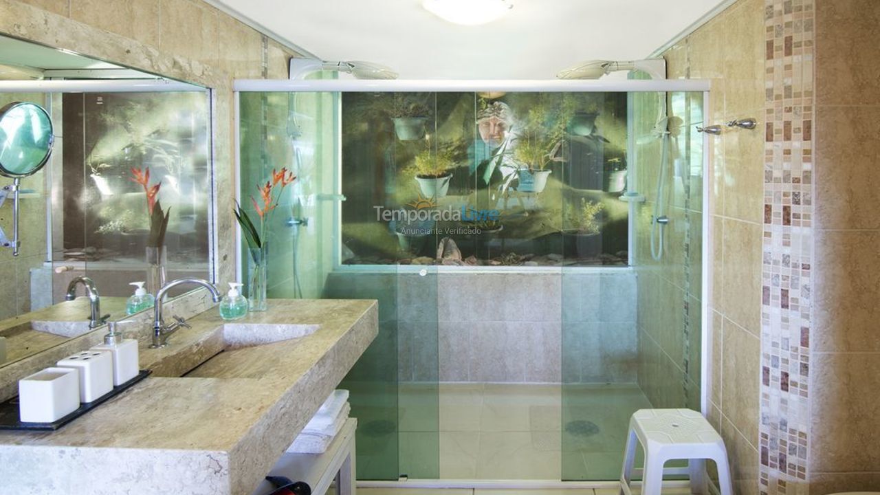 Casa para aluguel de temporada em São Sebastião (Barra do Sahy)