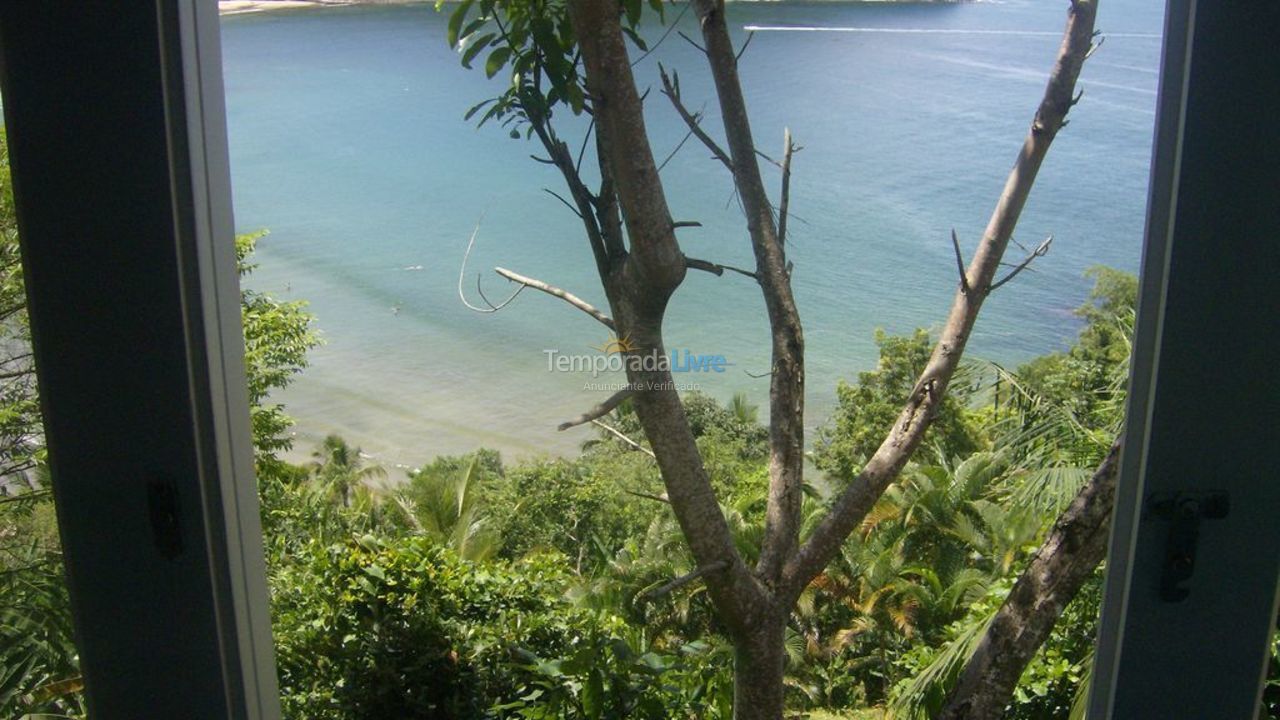 Casa para aluguel de temporada em São Sebastião (Barra do Sahy)