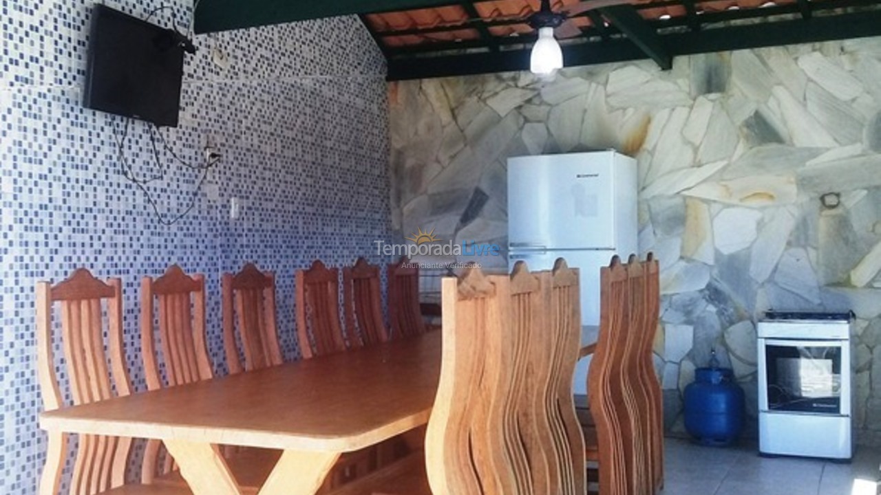 Casa para aluguel de temporada em Ubatuba (Lagoinha)