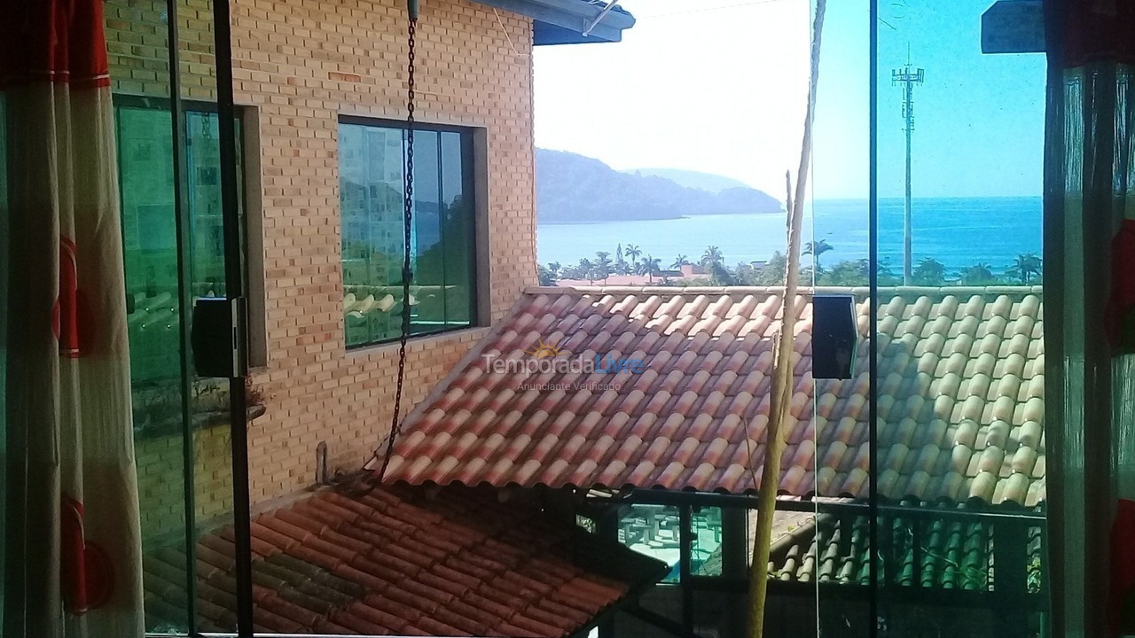 Casa para aluguel de temporada em Ubatuba (Lagoinha)