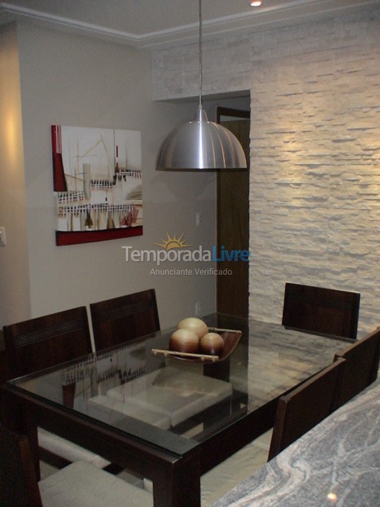 Apartamento para aluguel de temporada em Praia Grande (Guilhermina)