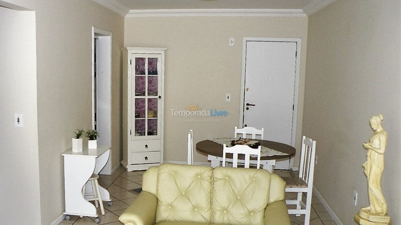 Apartment for vacation rental in Itapema (Centro)