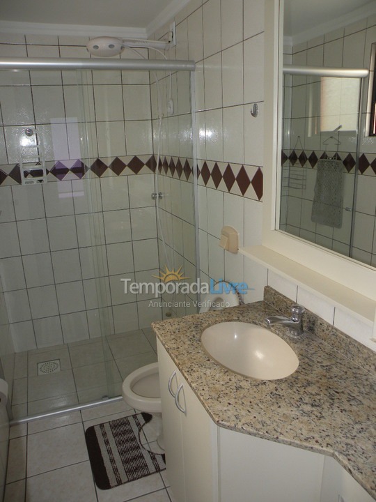 Apartment for vacation rental in Itapema (Centro)