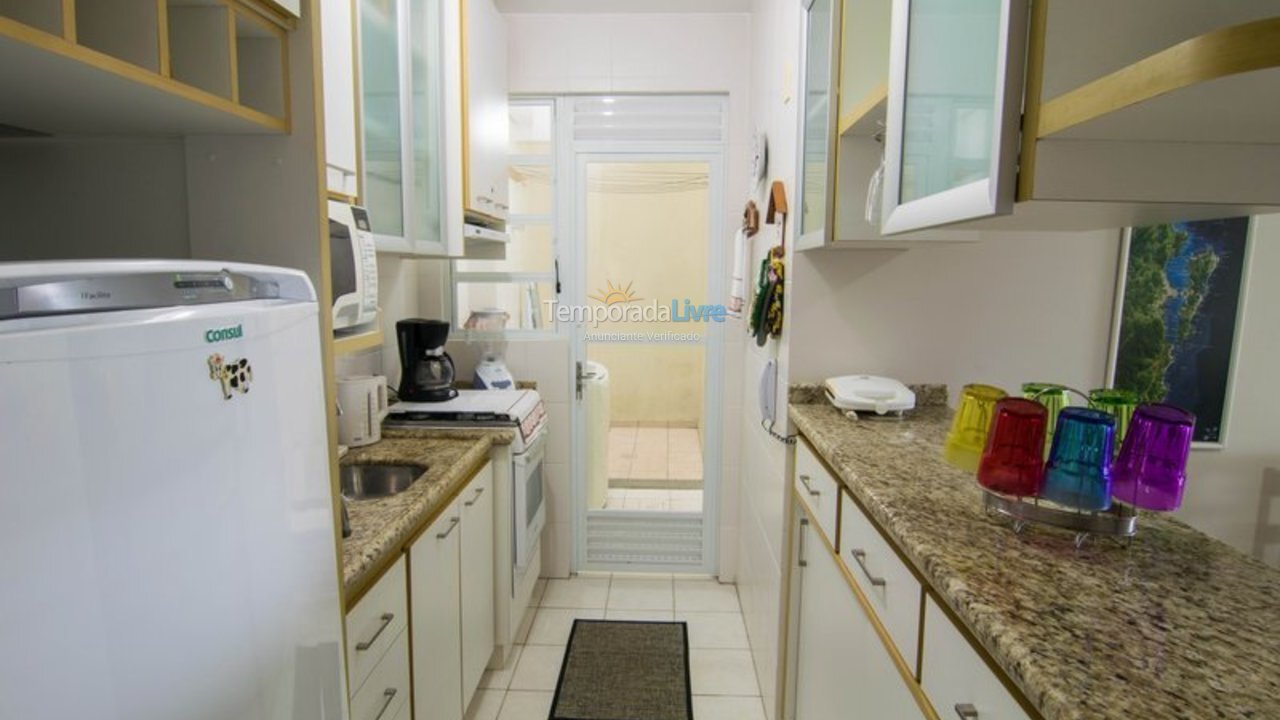 Apartment for vacation rental in Florianópolis (Praia Brava)