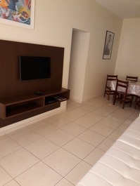 PRAIA DO FORTE CERCA DE FEIRINHA/PRAÇA DAS ÁGUAS 3 DORMITORIOS WIFI 2 ESPACIOS