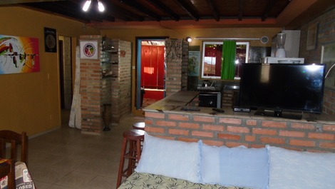 Complete apartments for 2 to 4 people, seasonal rental - 30 meters from 4 Ilhas beach