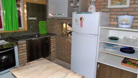 Complete apartments for 2 to 4 people, seasonal rental - 30 meters from 4 Ilhas beach