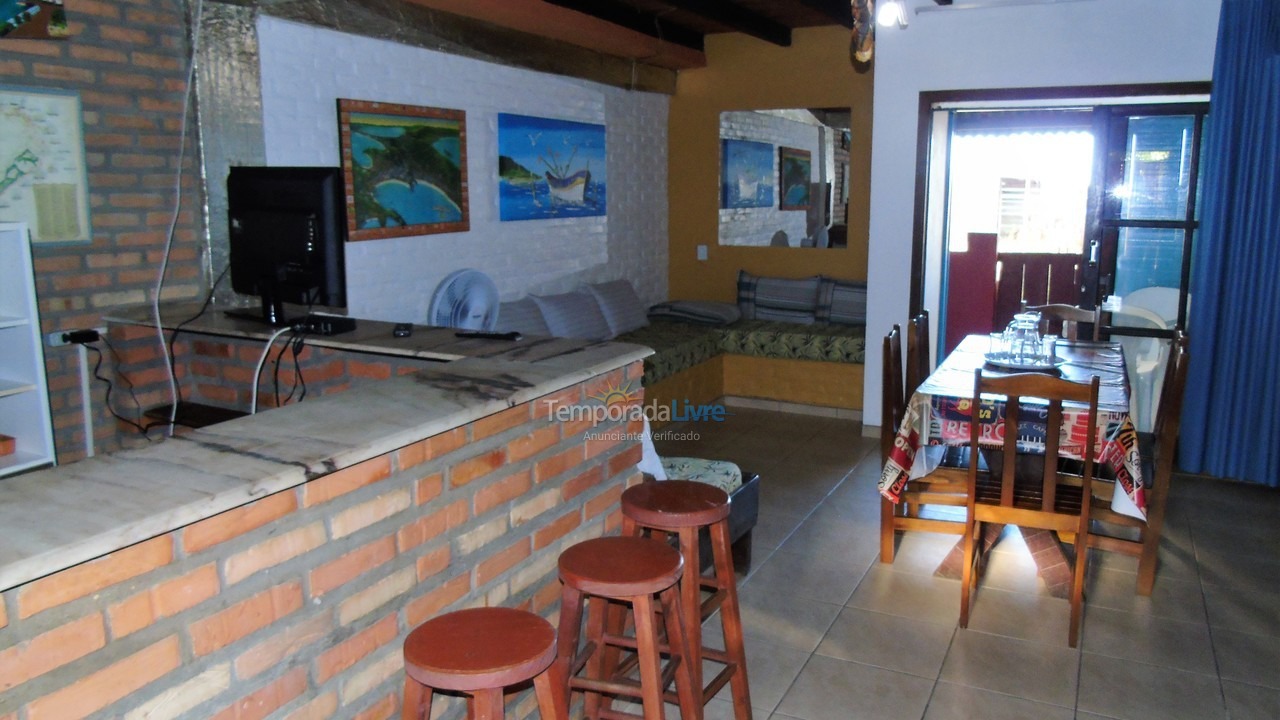 Apartment for vacation rental in Bombinhas (Praia de Quatro Ilhas)