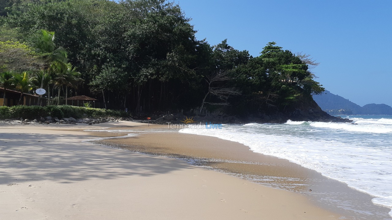 Casa para alquiler de vacaciones em Ubatuba (Praia das Toninhas)