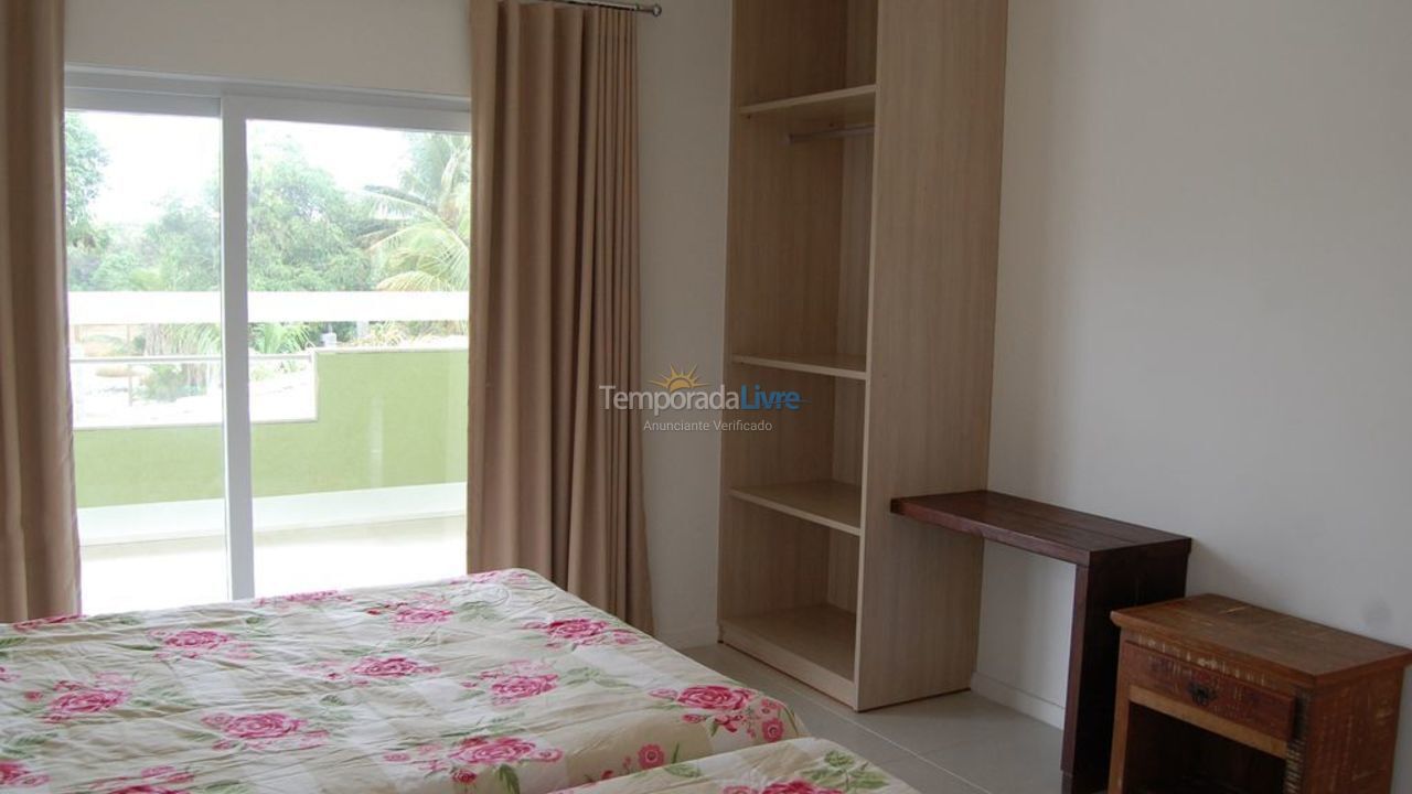 Casa para aluguel de temporada em Camaçari (Praia de Guarajuba)