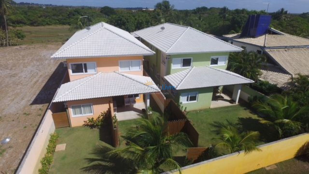 Casa para aluguel de temporada em Camaçari (Praia de Guarajuba)