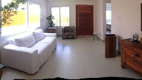 Casa 08 suites nova próxima do mar