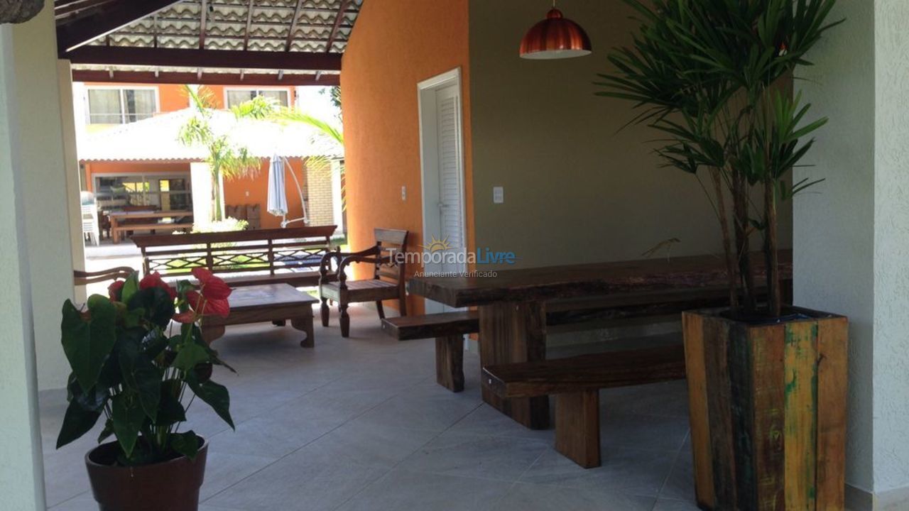 Casa para aluguel de temporada em Camaçari (Praia de Guarajuba)