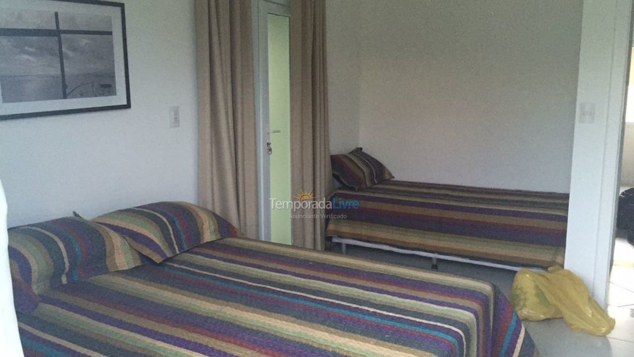 Casa para alquiler de vacaciones em Camaçari (Praia de Guarajuba)