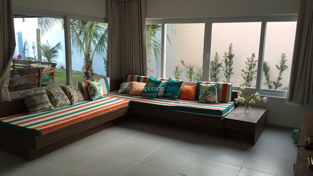 Casa para alquiler de vacaciones em Camaçari (Praia de Guarajuba)