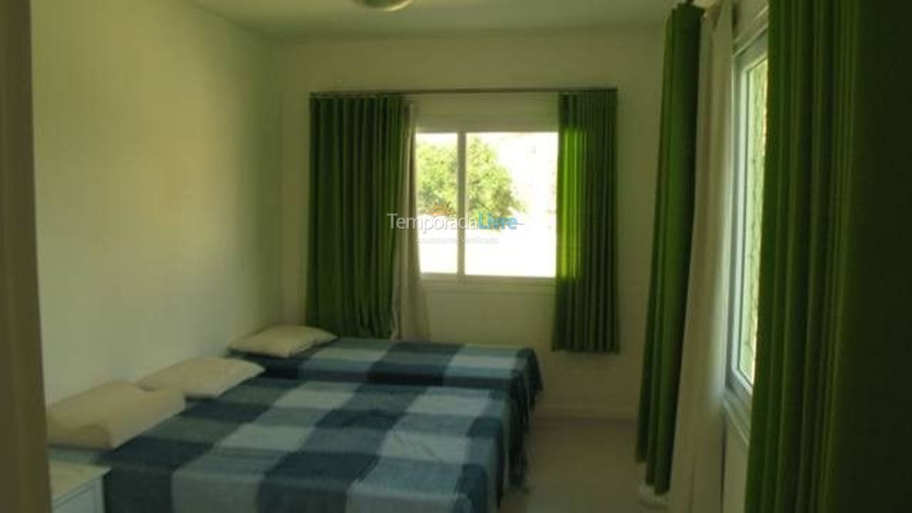 Casa para alquiler de vacaciones em Camaçari (Praia de Guarajuba)