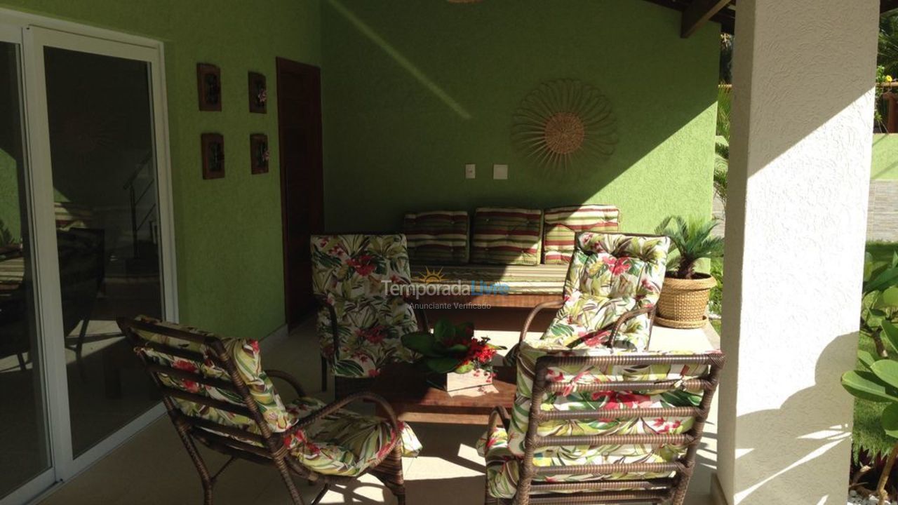 Casa para aluguel de temporada em Camaçari (Praia de Guarajuba)