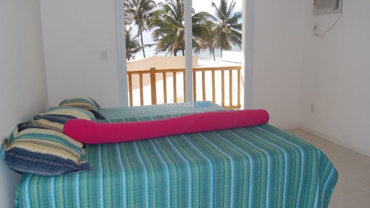 Casa para aluguel de temporada em Camaçari (Praia de Guarajuba)
