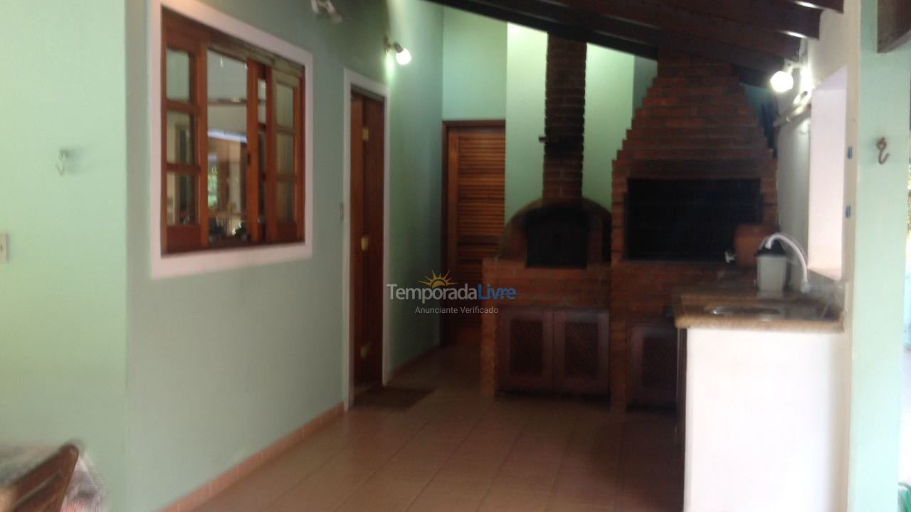 Casa para alquiler de vacaciones em São Sebastião (Toque Toque Pequeno)