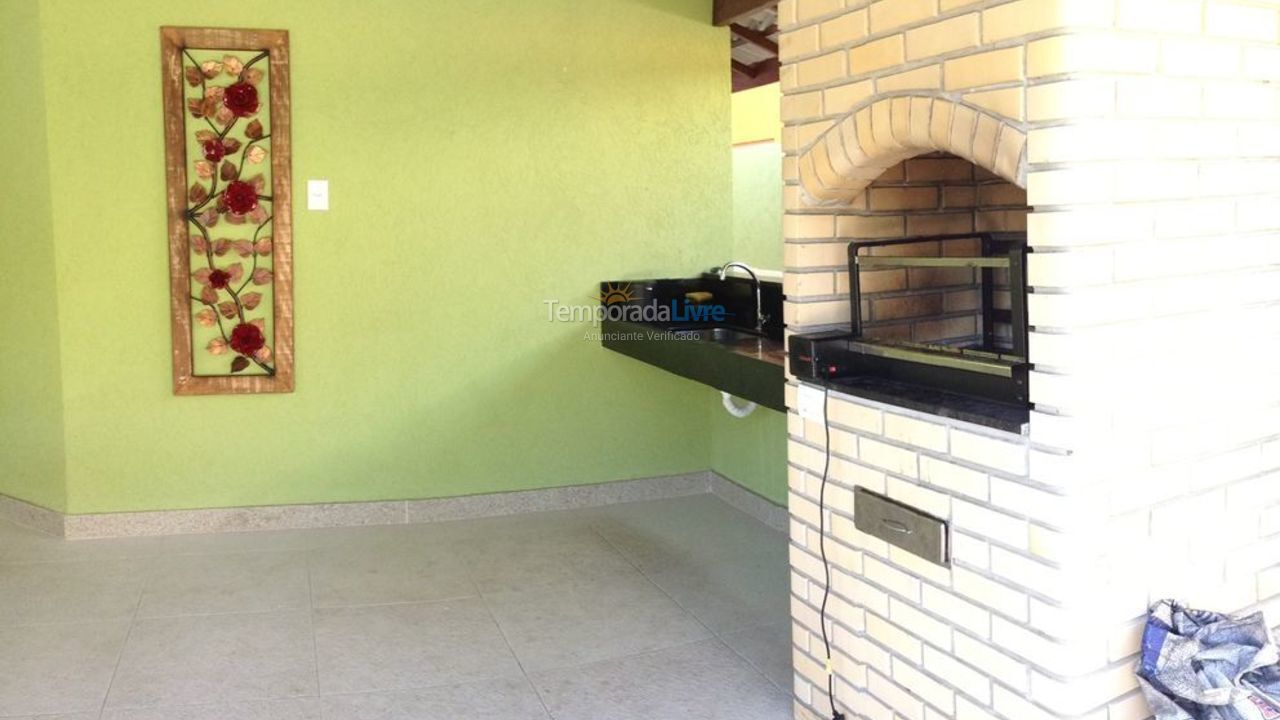 House for vacation rental in Camaçari (Praia de Guarajuba)