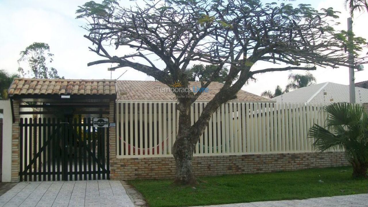 Casa para alquiler de vacaciones em Matinhos (Caiobá)