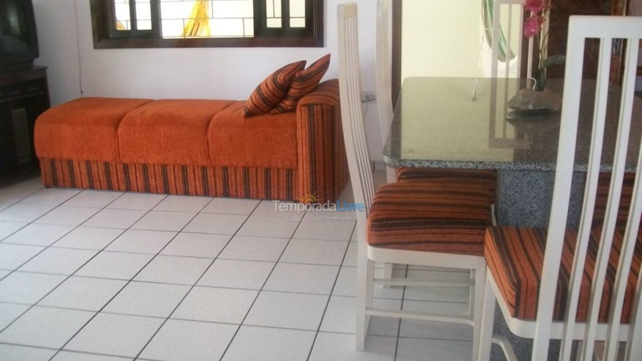 Casa para alquiler de vacaciones em Matinhos (Caiobá)