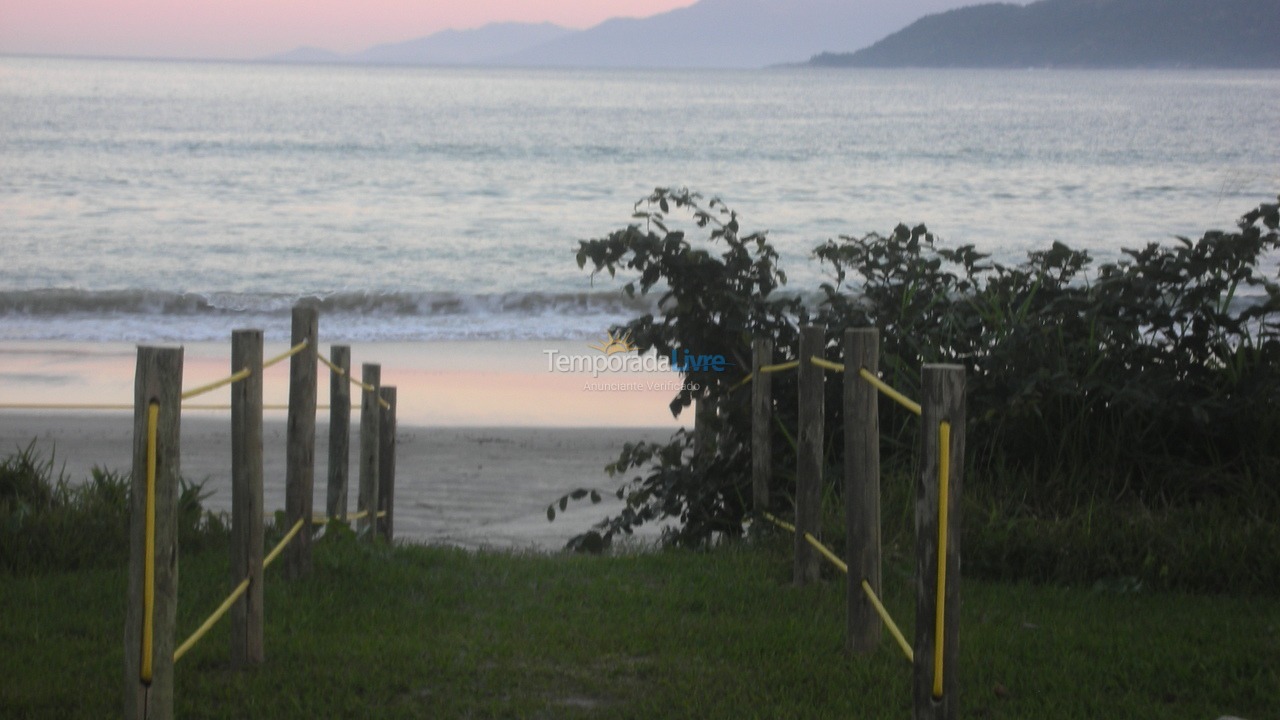 Casa para alquiler de vacaciones em Ubatuba (Lagoinha)