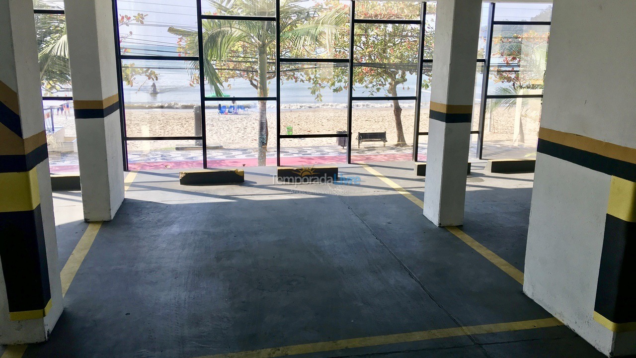 Apartamento para aluguel de temporada em Balneário Camboriú (Praia Central)