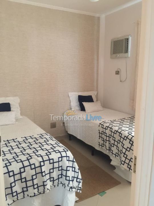 Apartamento para aluguel de temporada em Guarujá (Enseada)