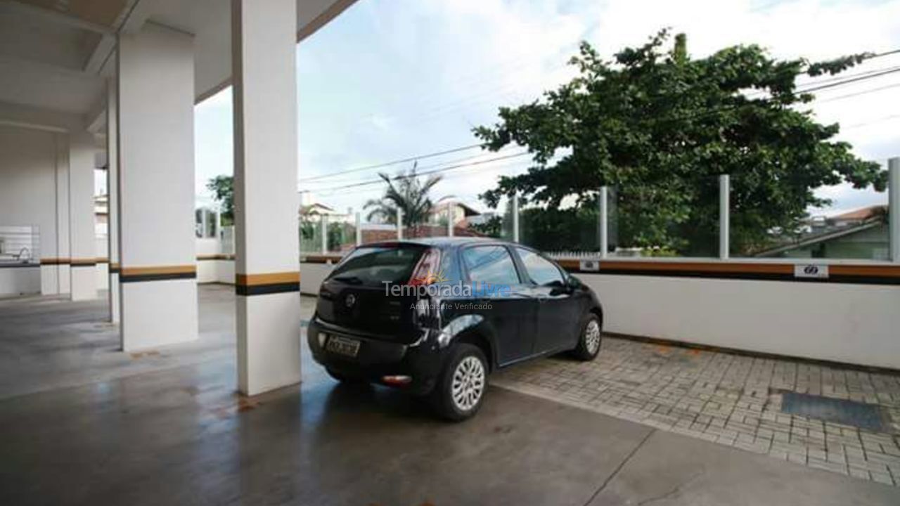 Apartamento para aluguel de temporada em Florianopolis (Campeche)